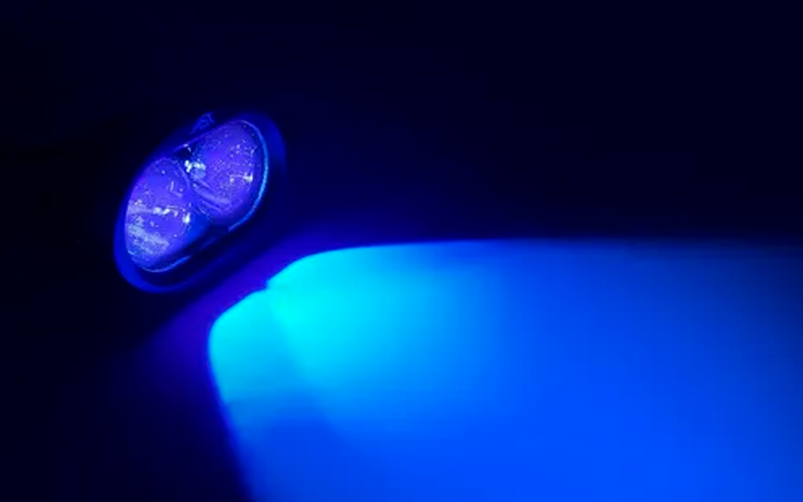 FAROL BLUE SPOT BIVOLT LED 20W AZUL
